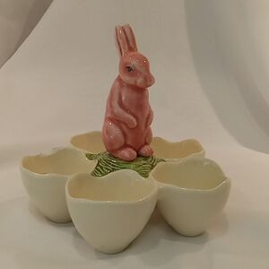 Bordallo Pinheiro Bunny Egg Dish